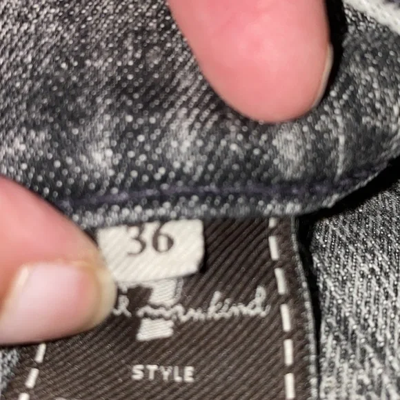 EUC Men's 7 for all Mankind - Picture 10 of 14